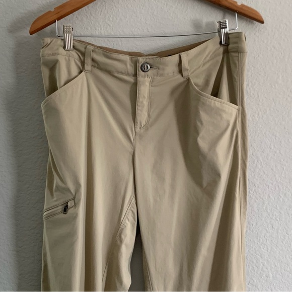 Patagonia Quandary Roll Up Hiking Pants size 8 Adjustable Waist Lightweight - Picture 3 of 15
